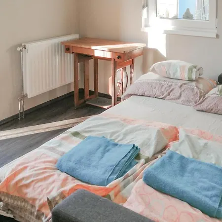 Two-bedroom In Apartman